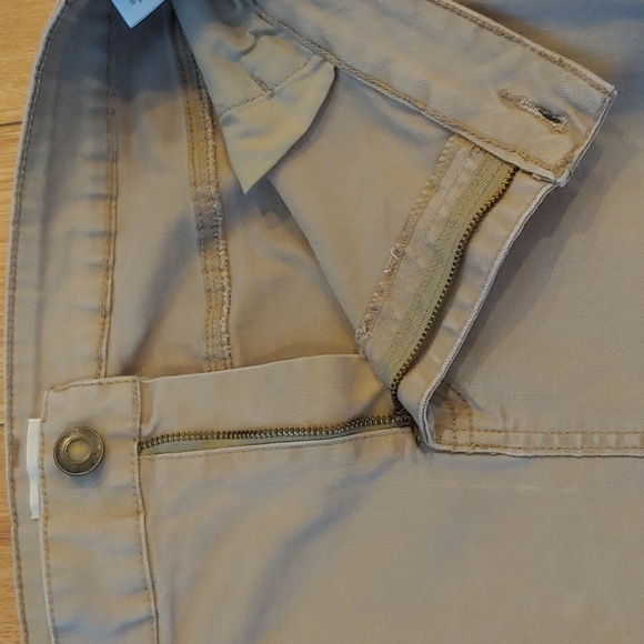 So Khaki Cargo Mini Skirt with Raw Distressed Hem size Junior Miss 15 - Picture 11 of 11